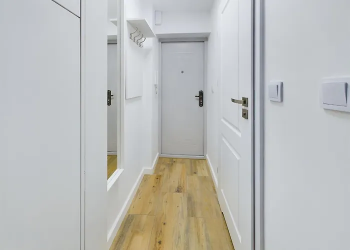 شقة Unique For 2 People Wilanowska In By Renters