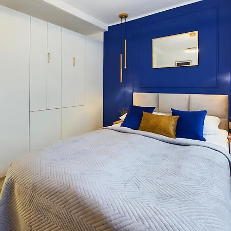 Unique For 2 People Wilanowska In By Renters Apartment